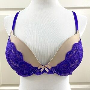 Victoria’s Secret Dream Angels Push-Up Pigeonnant Bra Size 34D Cream/Purple